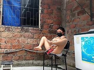 i recorded my neighbor fingering herself, and she caught me watching