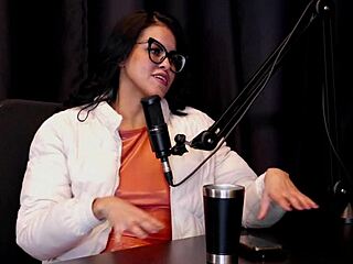 natasha fiore dreaming of porn, loving her feet in homemade content