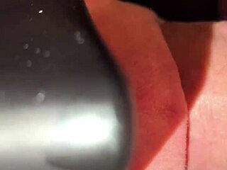 colombiana sabrinafoxy dresses as prostitute for hotel blowjob and cum in mouth