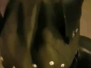 soumise in bdsm scene