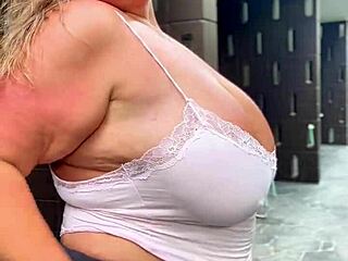 Bbw Milf Vacation Teasers