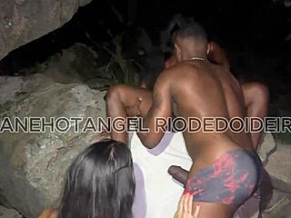 Esposa Safada Fudendo Em Familia