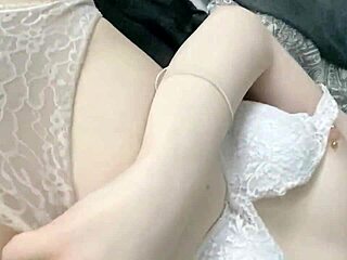 Russian teen DARYA MASTURBATES during quarantine