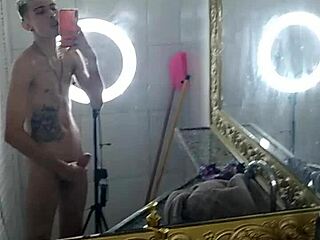 Leaked video of thiagokelton masturbating with tattoos 😲.