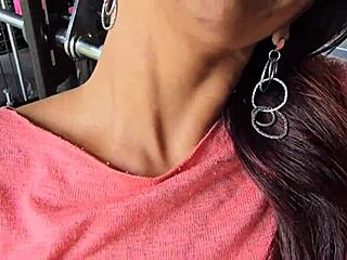 Fodi a Sexy Morena Kel Macettare at Condo Gym