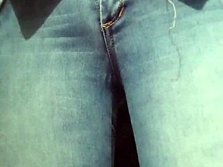 Teen 18+ blonde accidentally sends tight pussy video to teacher