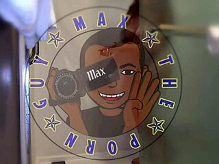 Whps1e5 Serena speelt met strakke kut tot ze spuit