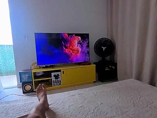 Teen 18+ gives sexy blowjob during movie night