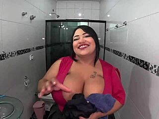 uma gigante gostosa apronta na mansão a peituda bbw slut doll