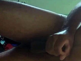 I came hard on hairy pussy