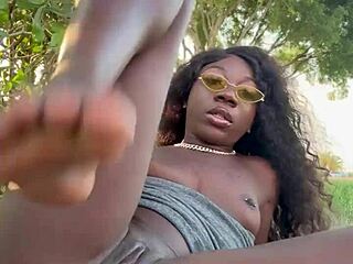 Lola black playing pussy outside