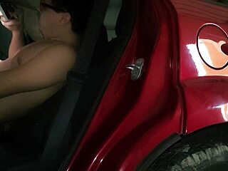 Contracting A Beautiful Young Girl In The Usa For Amateur Fun!