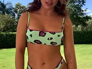 Hot Teen's Pussy Jumps Out Intensely!