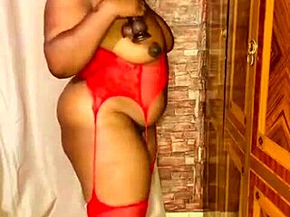 I update 1654 with lesbian homemade shaved pussy scene.