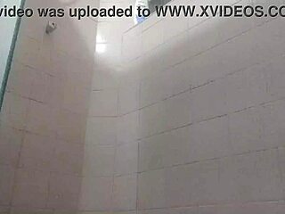 ไปเยี่ยมพ่อแต่ไม่อยู่ แม่เลี้ยงแดงผมเงี่ยนเปิดช่องชวนอมควยแล้วนั่งซดควยแข็ง