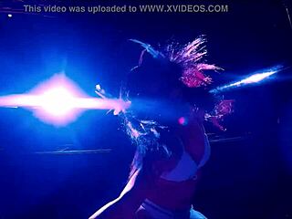 Gold Club Dancing and Stripping on LK Metro