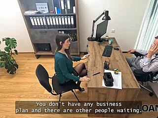 Loan4K Casting: Szef rucha mi dupę ostro po rozmowie