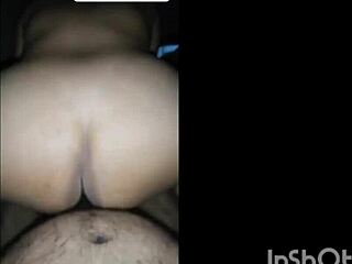 Ecuadorian Woman With Curvy Figure