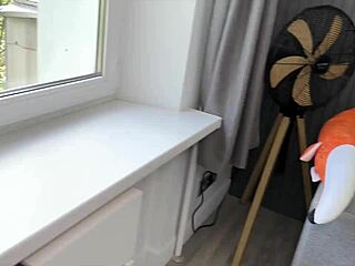 Naughty Cop Gets Her Pussy Creampied By Black Guy 😏