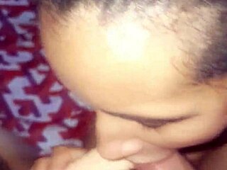 Wow, hot trio action with two sexy women!