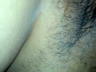 oh man, this pose de perrito feels so natural and relaxing for my daily stretching routine