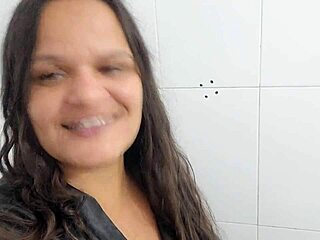 Boldly dominating the scene with the hottest actress sending her fat big ass video.