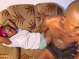 nastybitch loves to fuck her big ass and scream with bbw friend 😏