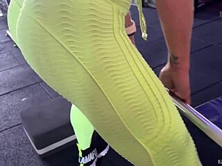 Milf gostosa does intense workout with her personal trainer, fucking hard in every position - Fabi Drumond 😈💦