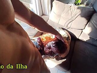 Fodendo amiga tarada starts with the curvy latina wife oiled up and riding a monster cock in pov. She takes it doggystyle in bed, shaking her big ass until a wet cum creampie.