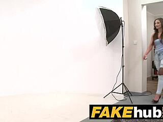 Fake Agent Pounds Great Body on Casting Couch