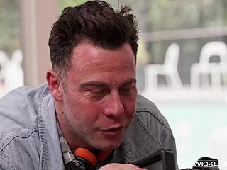 blast from the past as slimthick vic takes big cock in cowgirl ride and deepthroat action