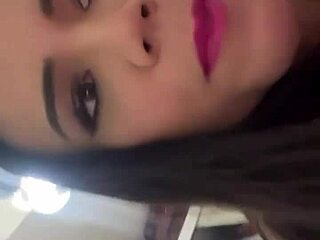 i really appreciate all the praises for the attendances in this crossdressing session