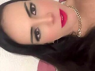 i really appreciate all the praises for the attendances in this crossdressing session