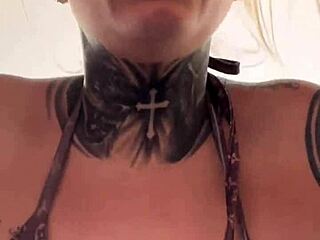 Amateur With Natural Tits Gets Wet Pussy Dripping Down Legs During Outdoor Gym Training