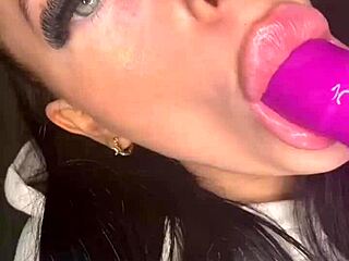 Horny British Teen Coed in Solo Toy Masturbation Squirting