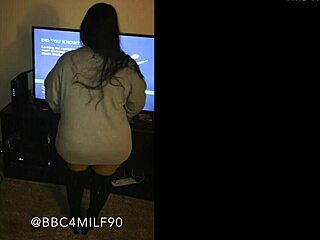 Oh man, this thick Latina wife with a sexy big ass is teasing, dancing, talking dirty, and playing with her pussy 😏🍑