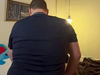 Homemade amateur ebony calls husband, says she's workin' late, uh oh