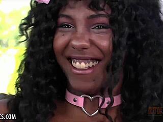 Daizy Cooper looks so exotic and juicy when she's all horny and cumming in her solo session, right?