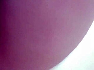 Intense Reverse Cowgirl Ride on Pulsing Dick with Amateur Passion