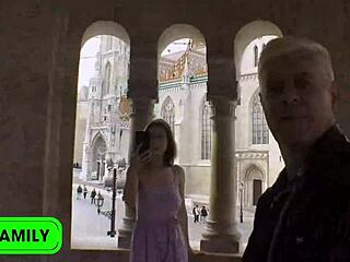 I love watching Porno Dan in those curvy group sessions