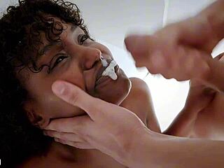 BBG rodullinen kolmen kimppa Lexy Luvin kanssa kuumimman brunetin kanssa kaksoispenetraatio ja suuhun laukeaminen