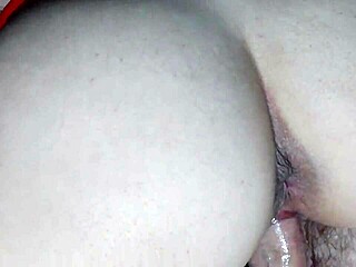 check out this cute asian milf riding cowgirl with tight wet pussy getting cum inside 😍💦