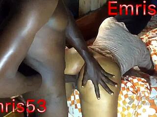 Ох, твоя мазен задник язди голямото ми черно курче и ме накара да свърша яко в хардкор догги