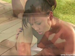 Nuru Girls Are Super Sexy! Mature Milf Masseuse Gives Erotic Massage to Couple.