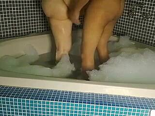 Vivi Guedez Rides And Licks In Motel Voyeur Action