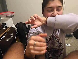 my gf gives me a quick bj she cant let go of my dick with pov action