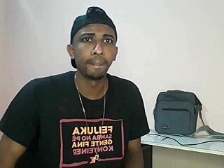 hey, ator romynhorj here explaining why i'm not posting videos anymore - monetization issues mean a break until things normalize!