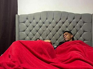 I mean, madrastra lets her hijastro make her feel that passion again with cute milf orgasm and big ass action