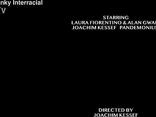 Laura fiorentino comes to get fucked like a bitch iv447