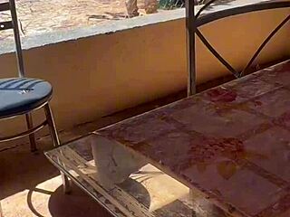 Tive O Cu Arrombado Pelo Jardineiro